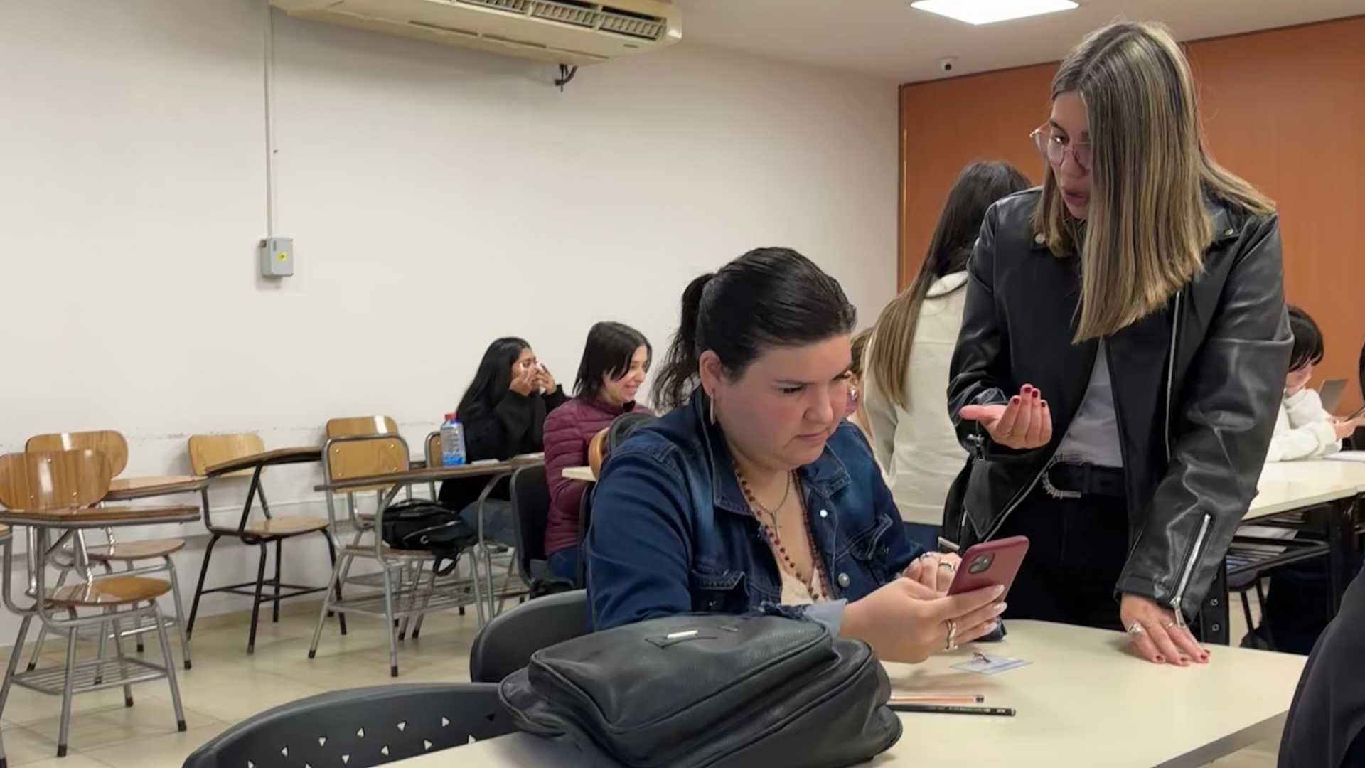 Tutor de ISCOT en taller de empleabilidad